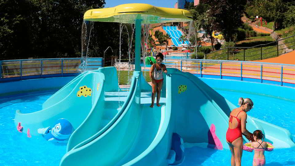 Parque Aquatico Amarante Crianças 4Slide