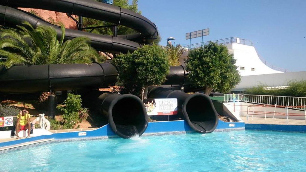Parque Aquatico Slide & Splash Algarve Black Hole